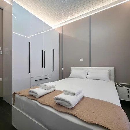 Hybrid 6d Luxury By Sdr Paralía